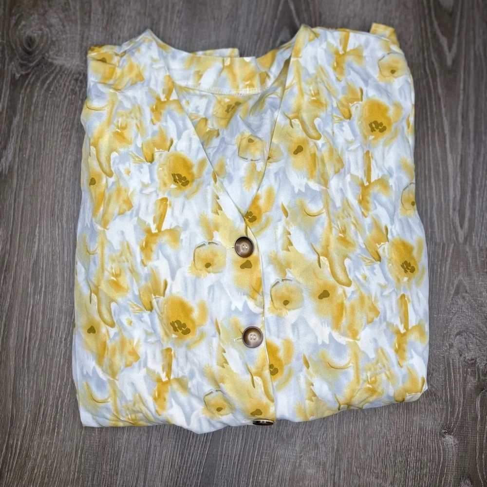 NWOT Yellow floral maxi dress - Picture 3 of 4